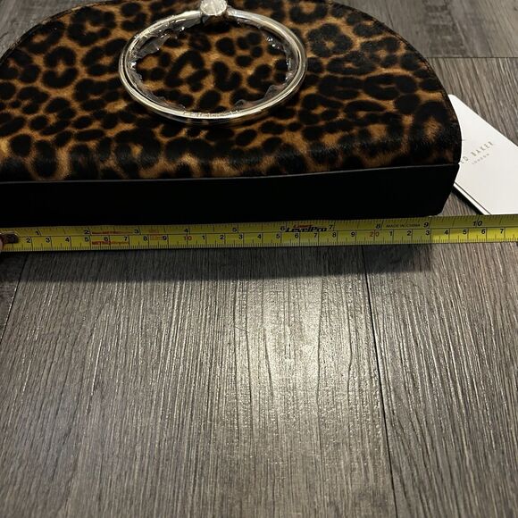 Ted Baker LIONA Leather Leopard Circle Handle Crossbody Black Purse Handbag - Picture 11 of 14